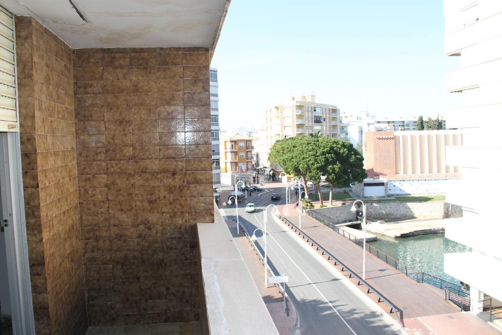 Hostal Mengual Gandia Zewnętrze zdjęcie