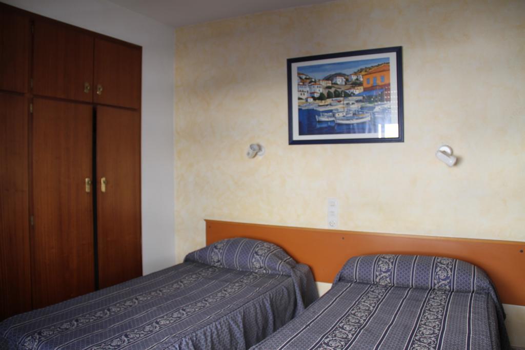 Hostal Mengual Gandia Zewnętrze zdjęcie